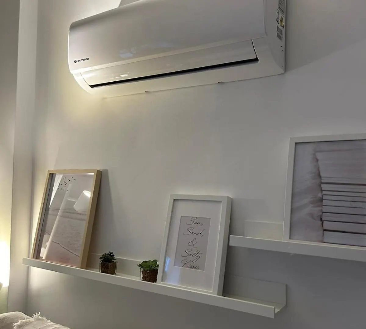 Acogedor Apartamento Con Piscina En Бенальмадена