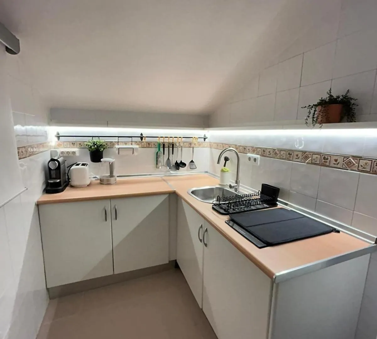 Апартаменты Acogedor Apartamento Con Piscina En Бенальмадена